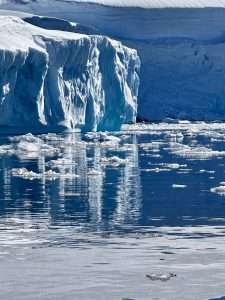 Read more about the article Antarctica – 10 Fascinating Facts about the Unknown White Continent