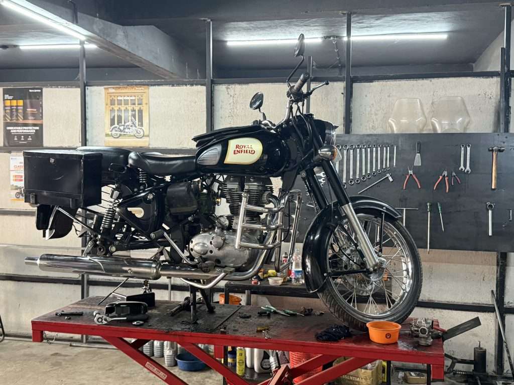 Kerala - Royal Enfield Motorbike/2 Wheeler