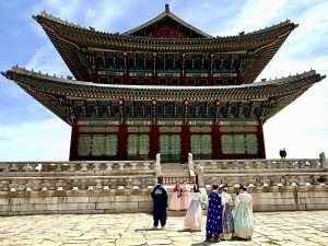 Read more about the article SOUTH KOREA – WAR TORN, RESILIENT, RESOURCEFUL