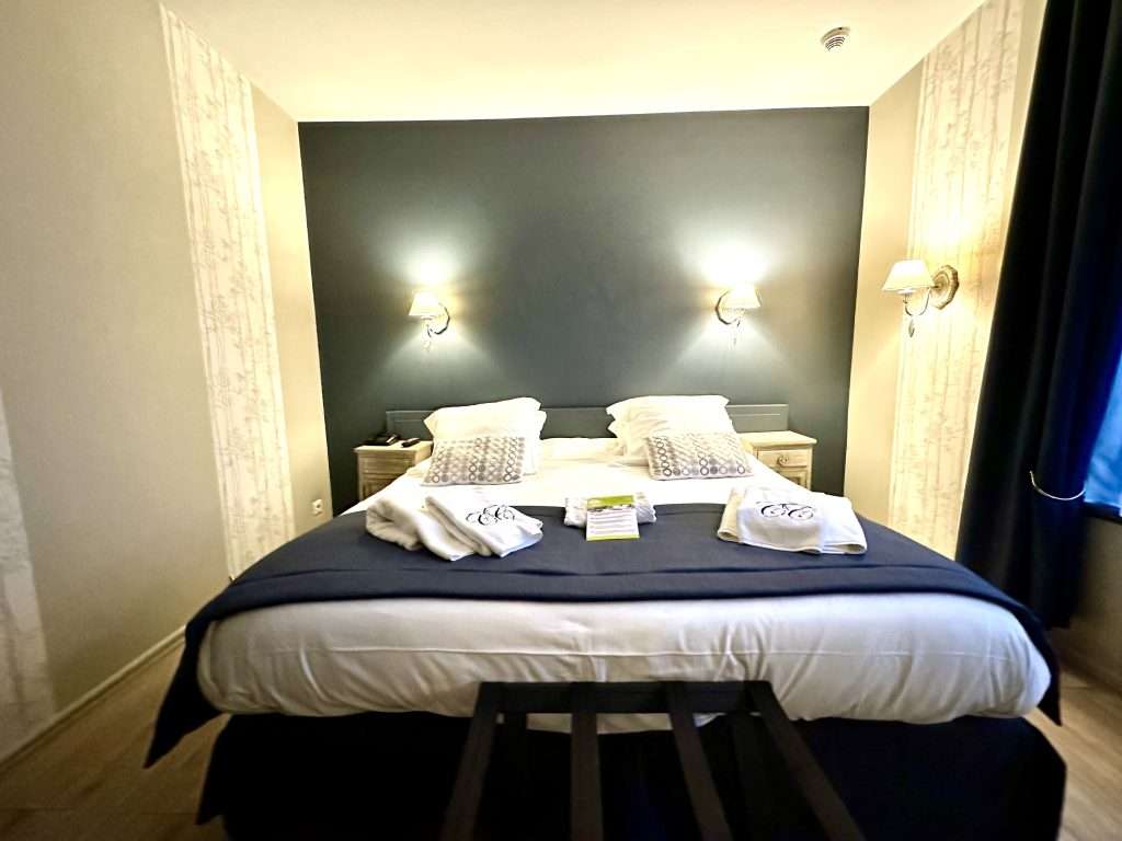 Chateau du Cocove Bedroom - Normandy